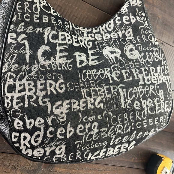 💥RARE Vintage Iceberg Hobo/Shoulder Bag - Picture 6 of 17